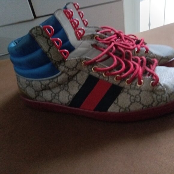 Other - Gucci high top
